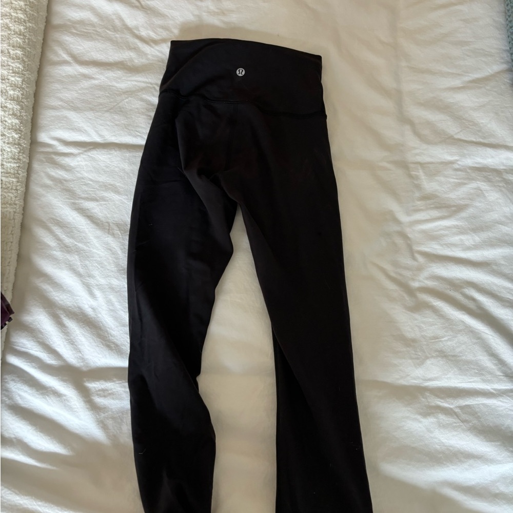 Black lulu lemon leggings